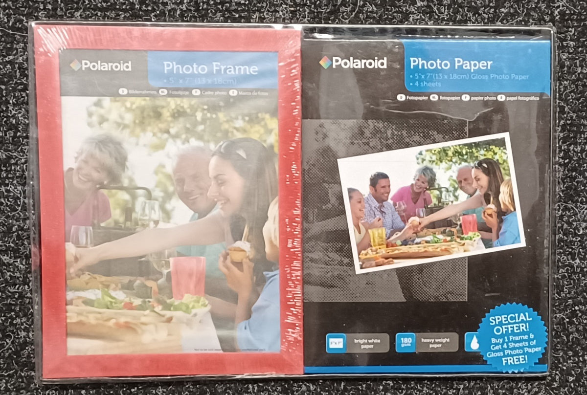 Polaroid 5 x 7" Photo Frame With 4 Sheets of 5 x 7" Gloss Photo Paper Black or Red Frame)