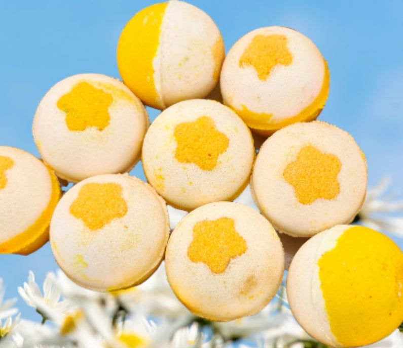 Daises Round Bath Bomb