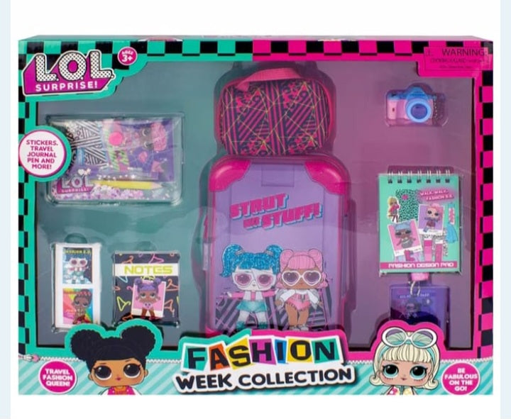 L.O.L Fashion Week Collection