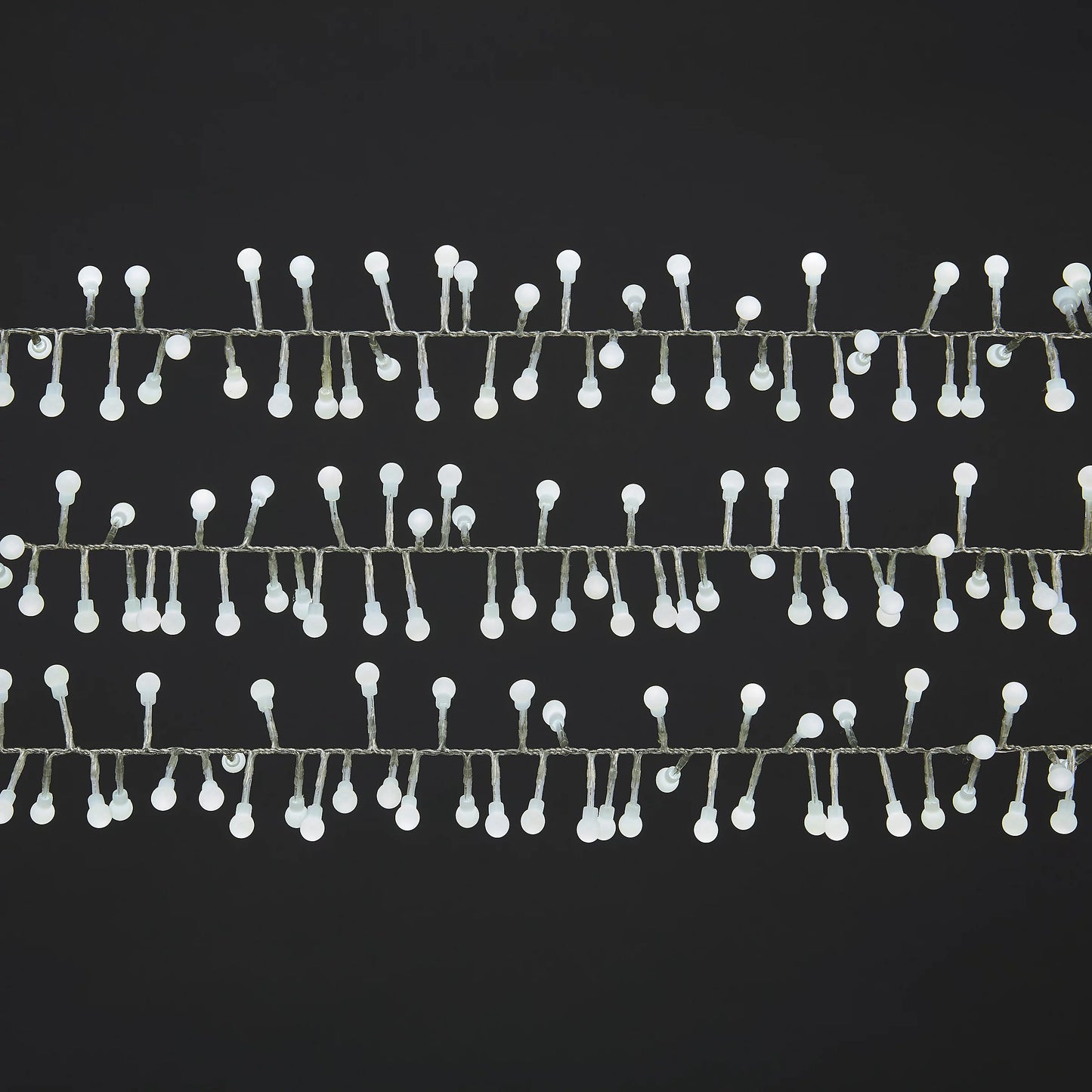 240 Ice white Berry LED Cluster string light With timer & 6m Clear cable