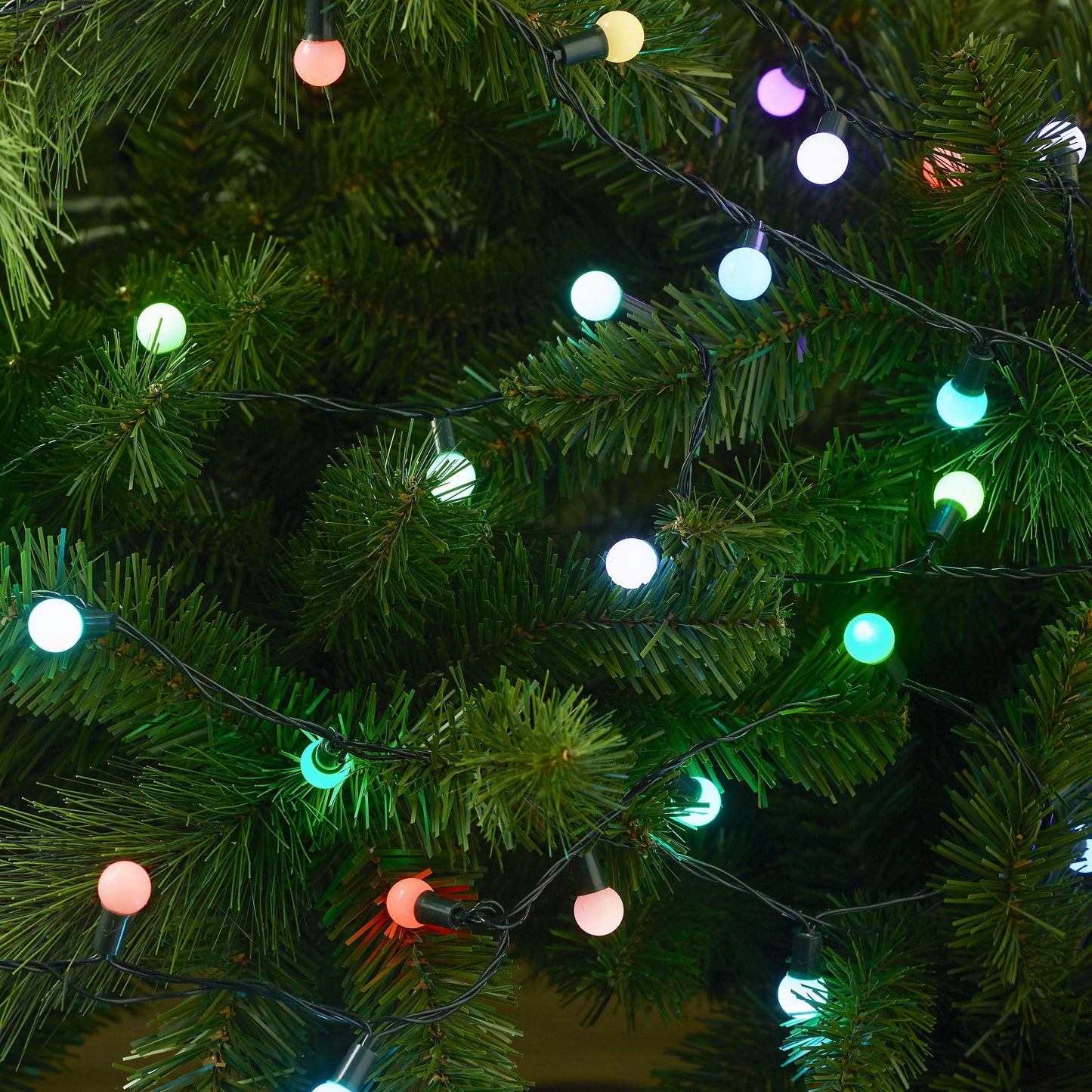 120 Colour changing Berry LED String lights With timer function & 13.52m Green cable