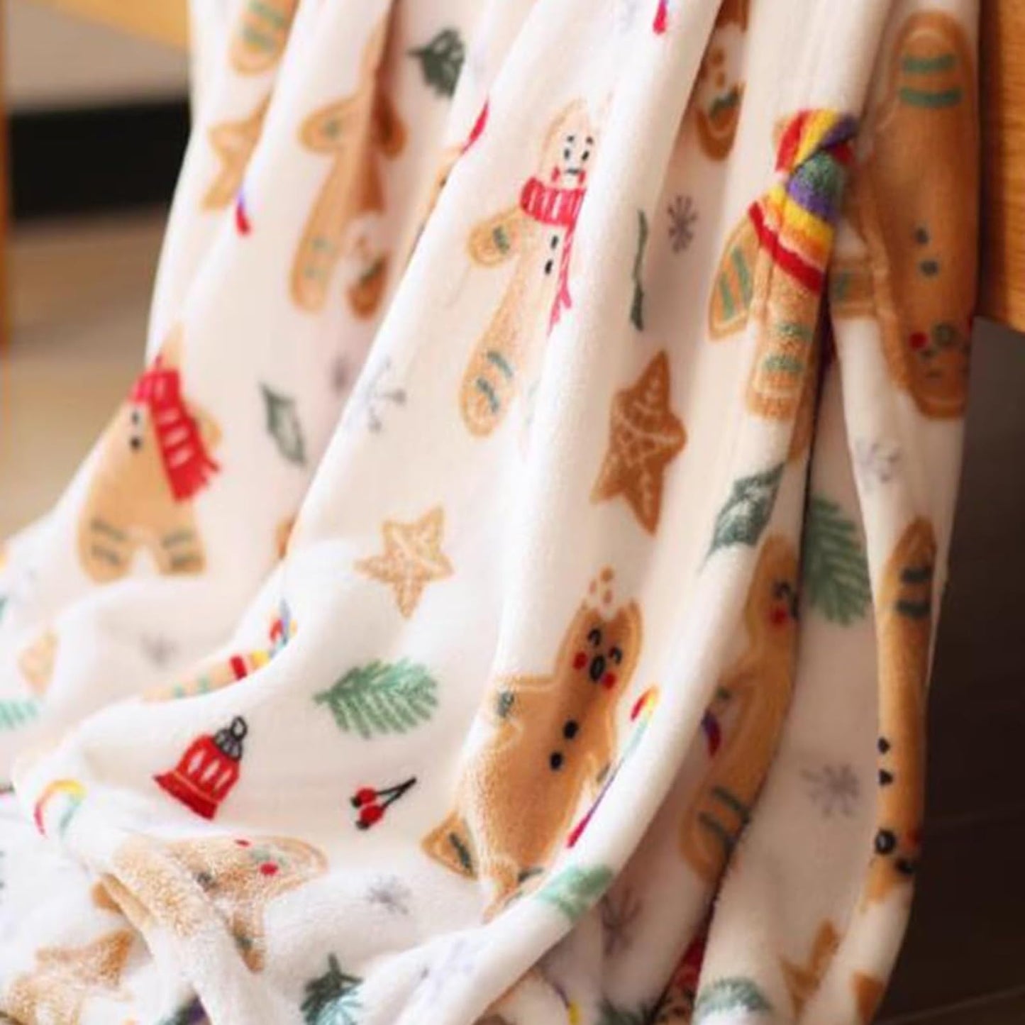 Festive Christmas Gingerbread Blanket 150x130cm