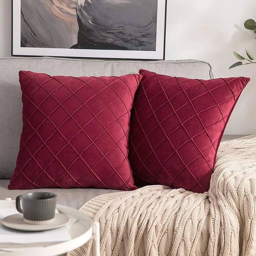 MIULEE Velvet Cushion Covers Home Decoration with Square Pattern Throw Pillow Covers Super Soft Modern Smooth Washable Pillowcase for Living Room Bedroom Sofa 2 Pieces 45x45cm 18x18 Inch Burgundy