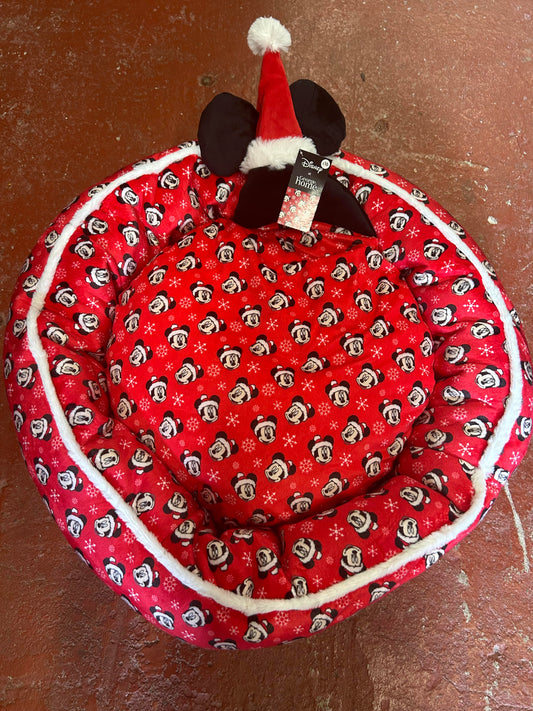 Mickey Mouse Christmas Pet Bed