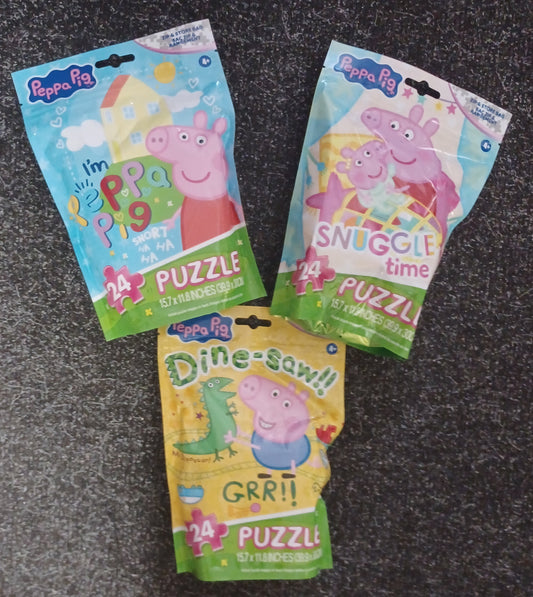 Peppa Pig 24 Piece Jisaw Puzzle.  Random Design Provided