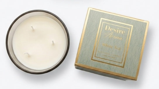 Desire Aroma XL Boutique Candle - White Tea