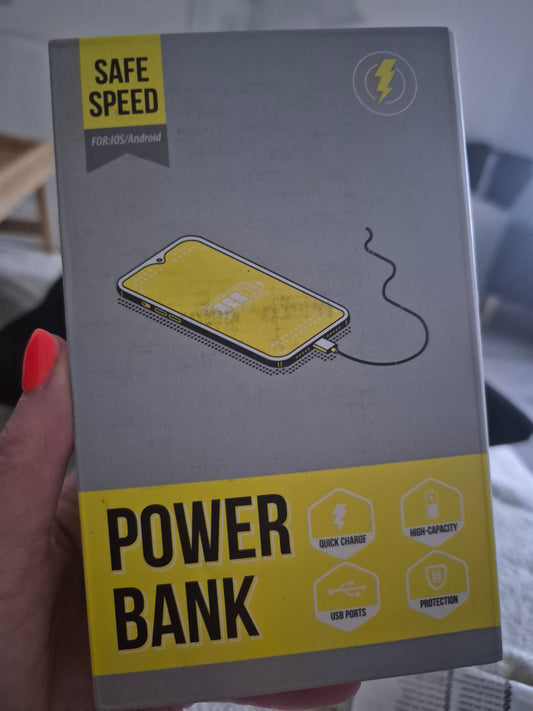 Safe Speed 25800MAH Portable Power Bank Charger & Built in Cables IOS/ANDROID