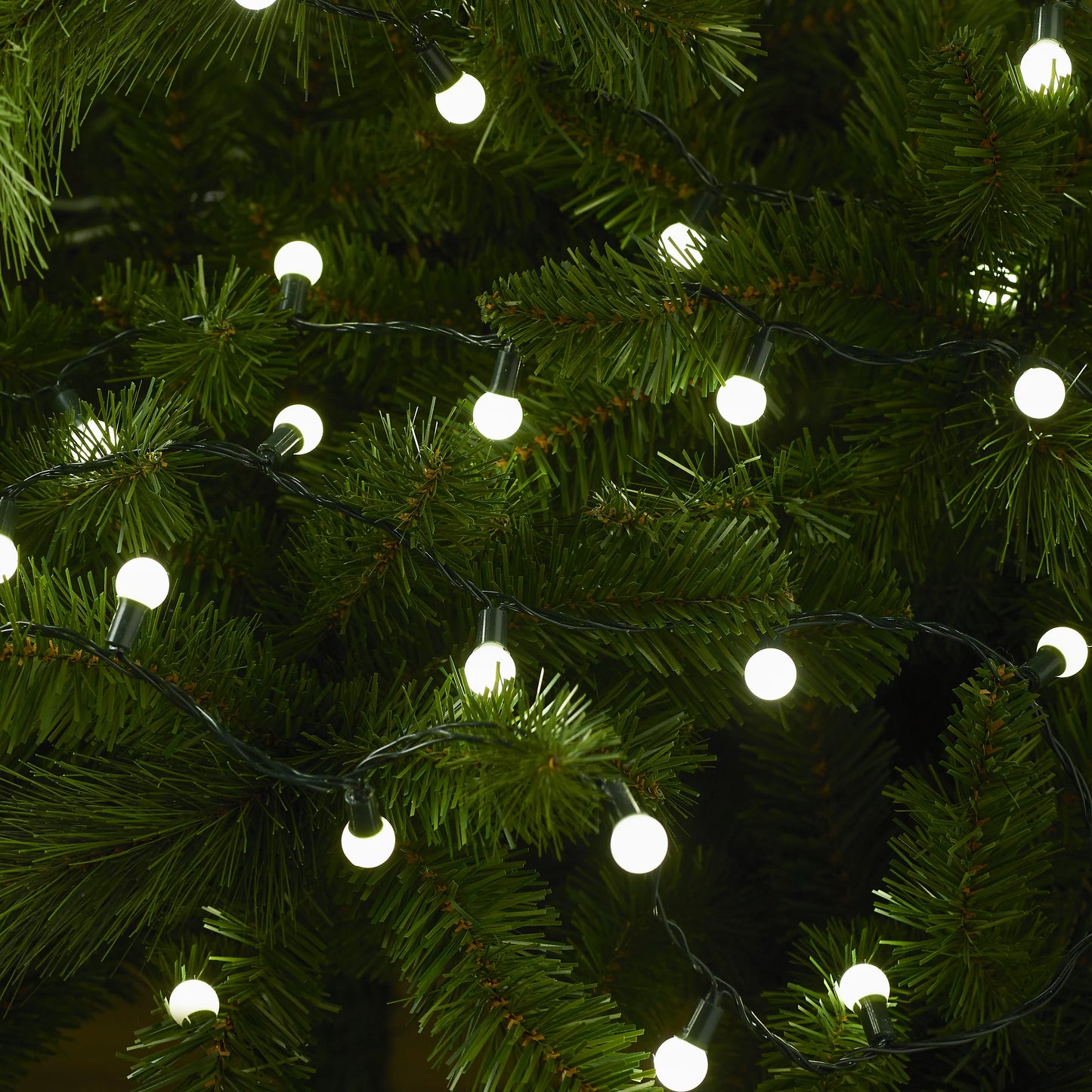 120 Ice white Berry LED String lights With timer function & 13.52m Green cable