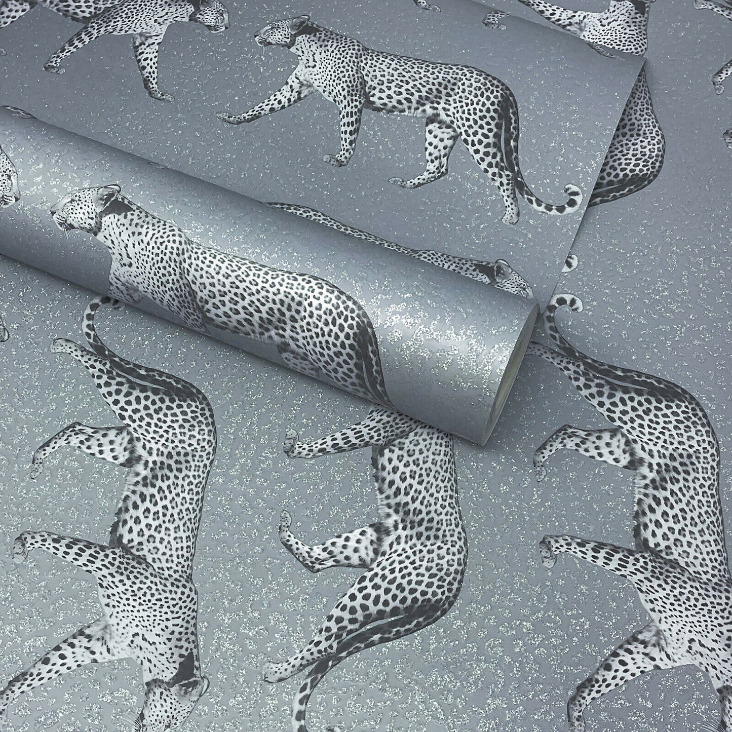 Crown Glamorous Leopard Charcoal Silver Print Wallpaper