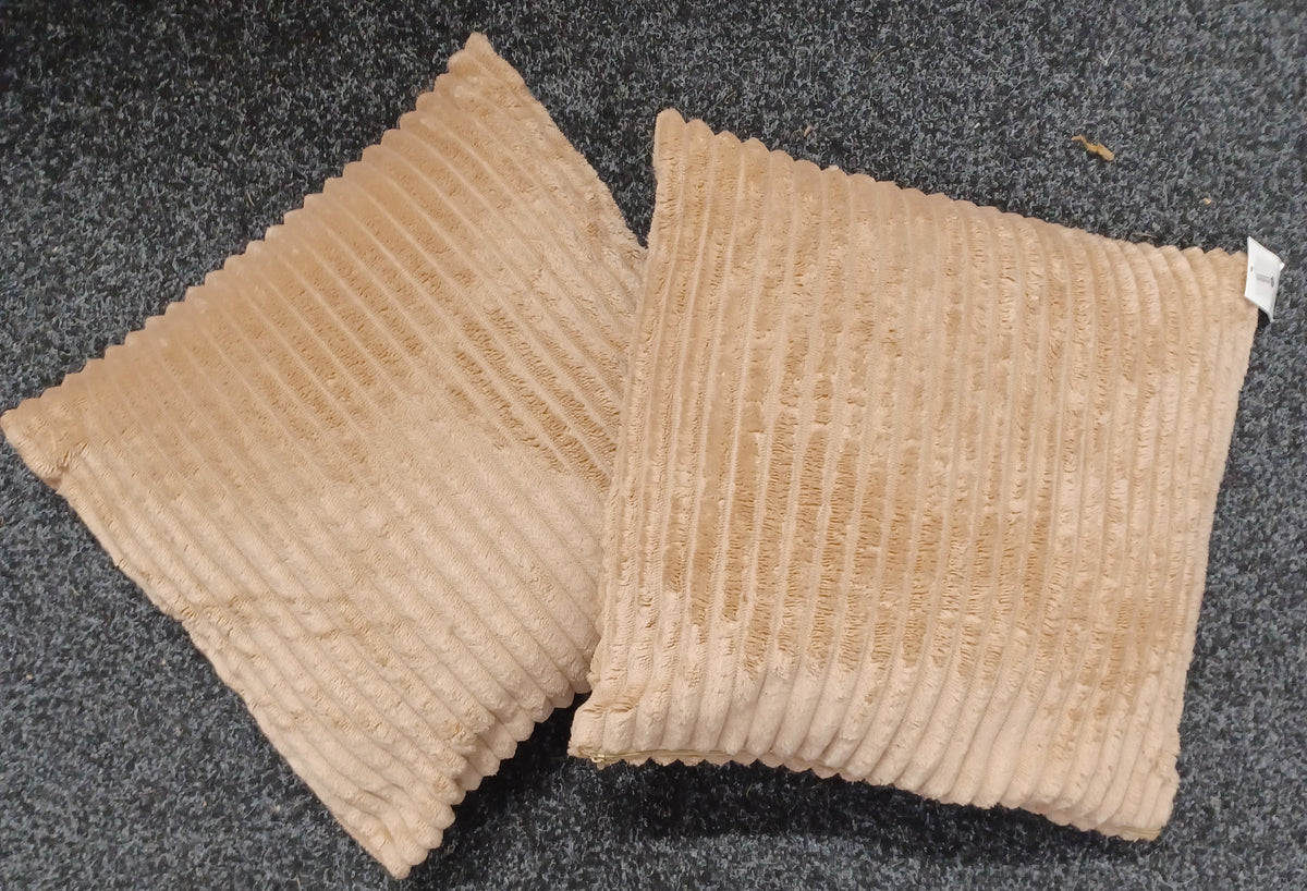 2 Pack Cushions. 40cm x 40cm.