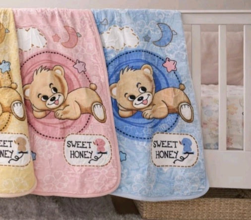 Children's - Fluffy Cosy Blanket 110 x 140cm - Pink or Blue