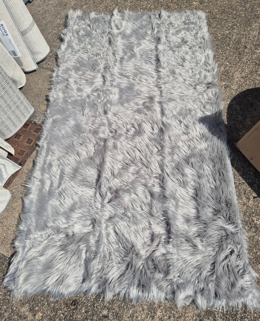 Faux Fur Shaggy Grey Rug 100x180cm