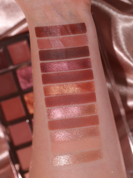 Revolution The True Icon Warm Nudes Palette