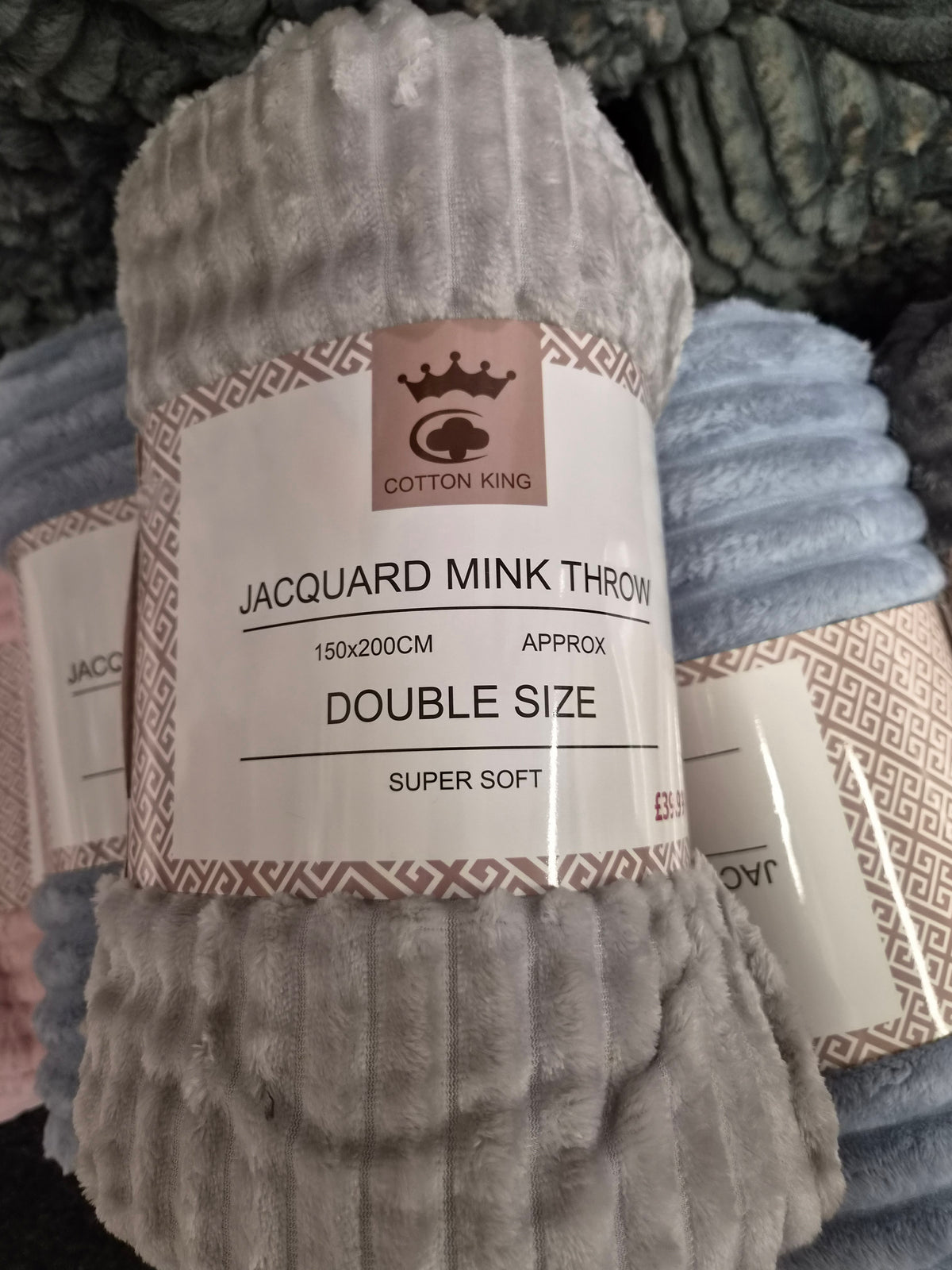 Jacquard Ribbed Mink Throw 150x220cm