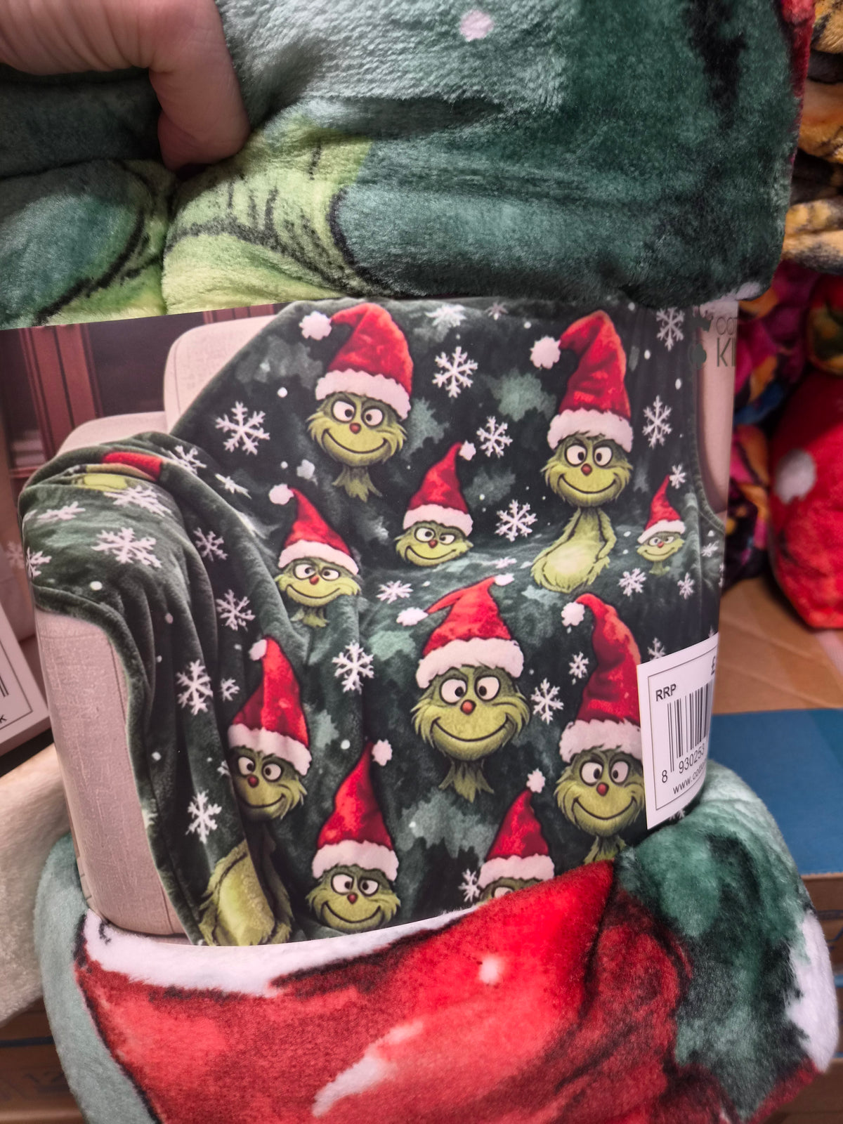 Super Soft Christmas Throws 12 Designs