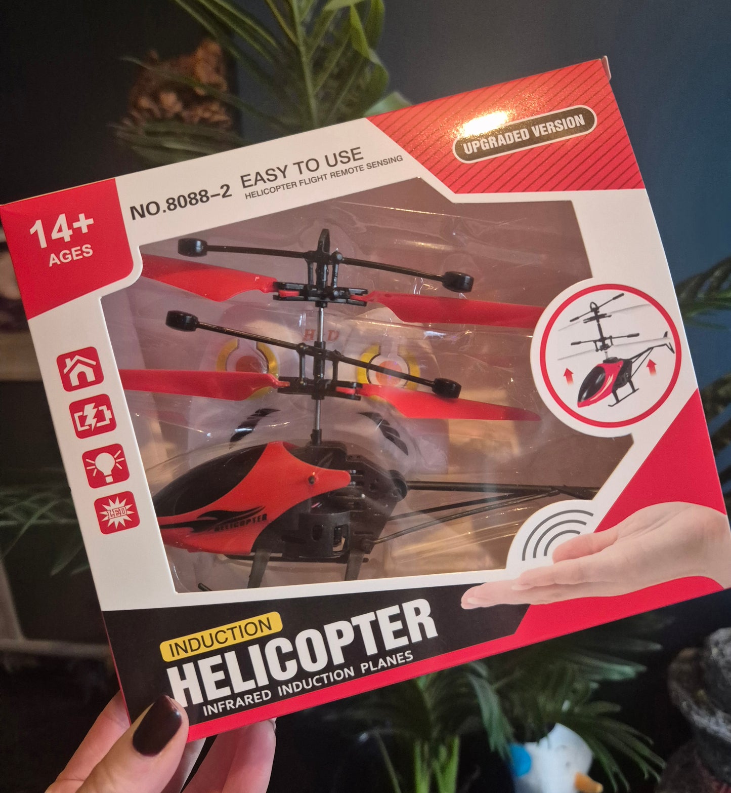 Mini RC Helicopter Infrared Flying Helicopters Remote Controlled Helicopter 3 colours